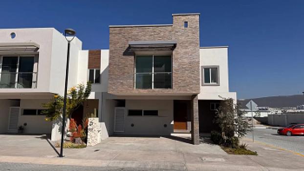 Residencia Moderna en La Vista Residencial, Querétaro