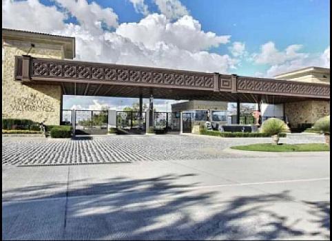 Casa en Lomas Virreyes Calimaya