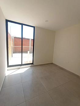Casa Moderna en San Francisco Ocotlán, Coronango Puebla