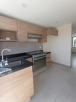 Casa Moderna en San Francisco Ocotlán, Coronango Puebla