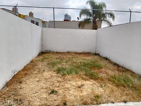 Modern House in Galaxia La Calera, Puebla