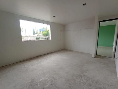 Residencia Amplia en Parque De La Castellana, San Andrés Cholula
