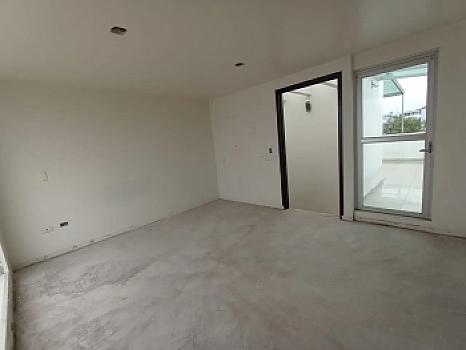 Residencia Amplia en Parque De La Castellana, San Andrés Cholula
