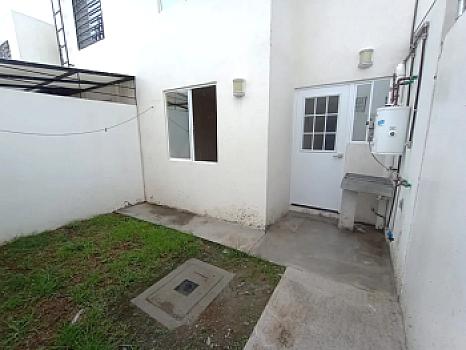 Modern House in Galaxia La Calera, Puebla