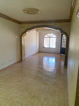 Casa de tus Sueños en Villa Alegre con Espacios Amplios y Gran Potencial