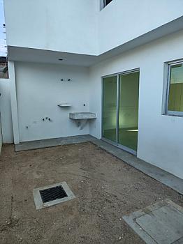 Casa de tus Sueños en Belcantto con Diseño Moderno y Amplios Espacios