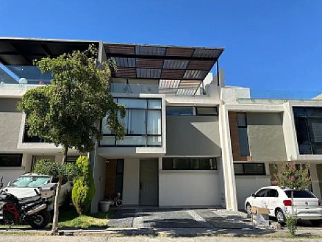 Casa en Venta en Bellaterra, Bosques de Santa Anita Tlajomulco de Zuñiga
