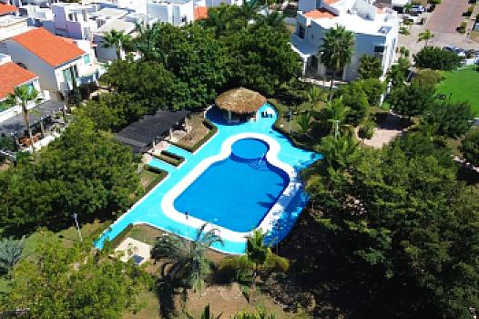 Casa Nueva con Alberca en Club Real Mazatlán