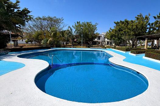 Casa Nueva con Alberca en Club Real Mazatlán
