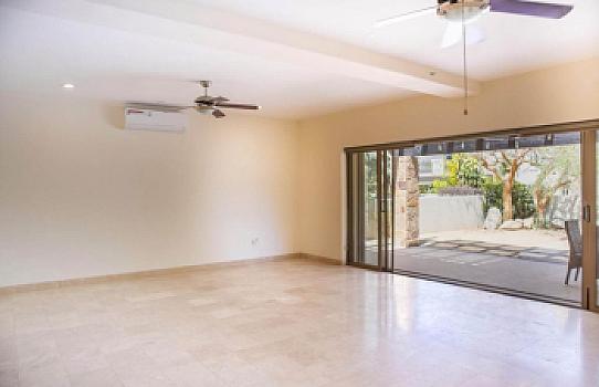 CASA VENTANAS FASE 1 EN EL TEZAL DE CABO SAN LUCAS, 3 recámaras 2.5 baños, amueblada y equipada, lista para escriturar