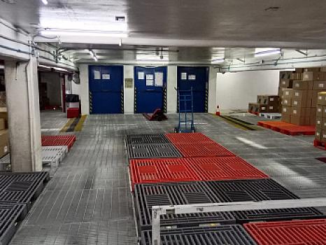 Bodega comercial equipada para centro de distribución