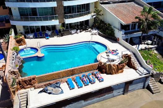Ocean Palms Hermosa Propiedad en la Zona Dorada a Pie de Playa