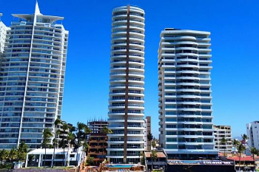 Ocean Palms Hermosa Propiedad en la Zona Dorada a Pie de Playa