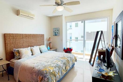 Ocean Palms Hermosa Propiedad en la Zona Dorada a Pie de Playa