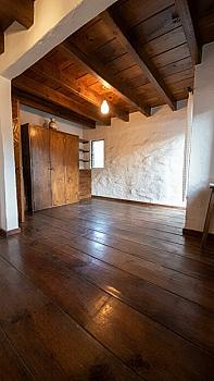 Casa Medieval en Venta en Olivar de los Padres | 3 Recámaras | Chimenea | $6.49 M MXN
