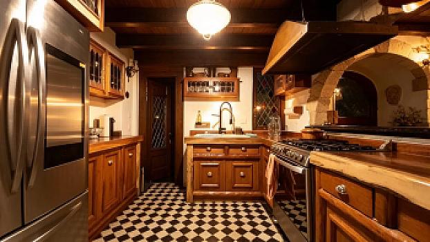 Casa al Sur Poniente, en Álvaro Obregón. Cerca de Santa Fe y Desierto de los Leones