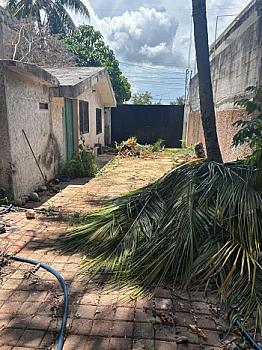 Terreno Comercial con Construcción y Doble Frente sobre Boulevard Colosio, Cancún