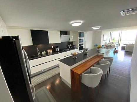 Departamento de Lujo en Venta en Be Towers Puerto Cancún con 3 Recámaras, Jacuzzi y Vista Panorámica