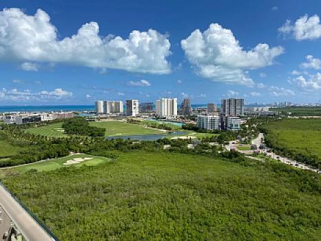 Departamento de Lujo en Venta en Be Towers Puerto Cancún con 3 Recámaras, Jacuzzi y Vista Panorámica