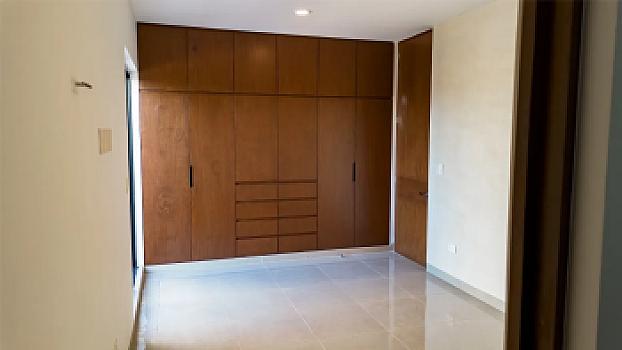 Hermosa Casa Mantra 5 de dos plantas con acabados de lujo dentro de una privada exclusiva con amenidades de primera