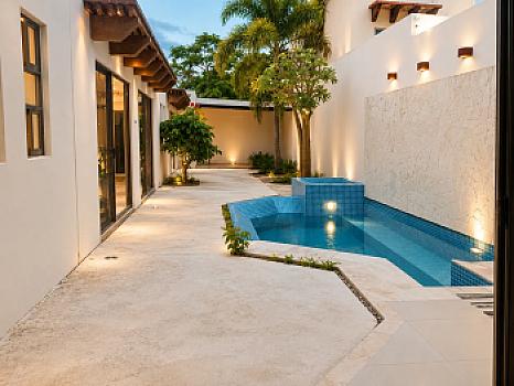 Casa en venta de una planta de 3 habitaciónes, Merida
