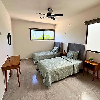 Casa de dos plantas en caucel,merida