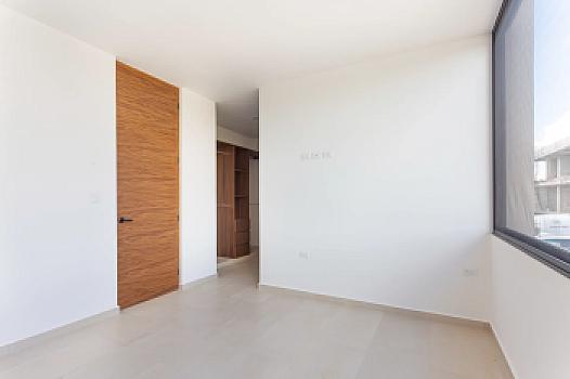 Townhouses de 3 recamas dentro de privada, Mérida