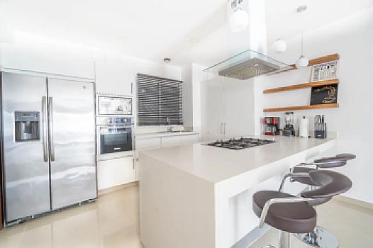 Departamento Céntrico en Venta de 3 Recámaras con Terrazas y Amenidades en Cancún