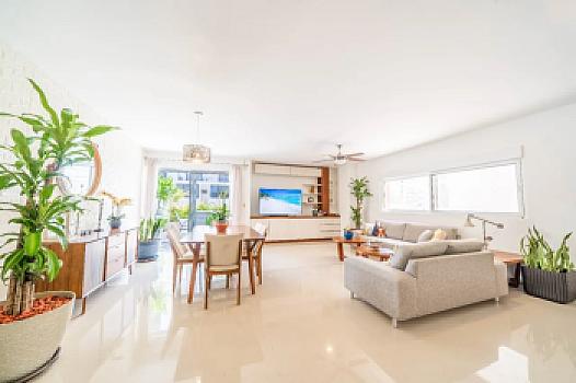 Departamento Céntrico en Venta de 3 Recámaras con Terrazas y Amenidades en Cancún