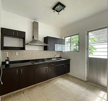 Casa en Venta en Villas del Arte | Excelente Ubicación sobre Av. Rodin | Ideal para Vivienda o Negocio