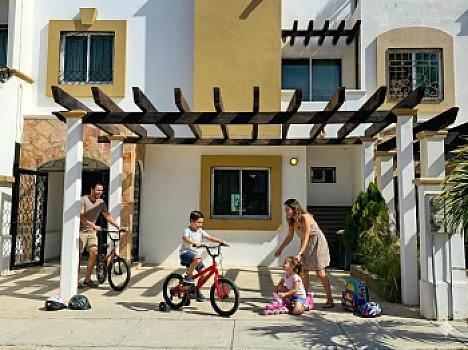 Family-friendly, Safe and Spacious in Terranova Residencial, Cabo San Lucas