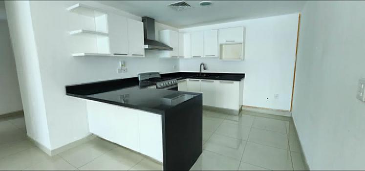 Renta Departamento Amueblado en Maioris Puerto Cancún