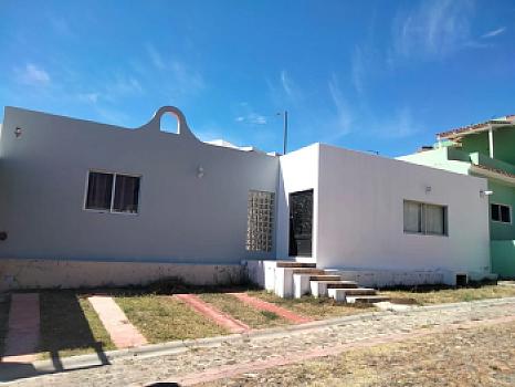CASA EN PASEO DEL QUETZAL, COLONIA PAEO DEL CARDENAL, JOCOTEPEC. JALISCO
