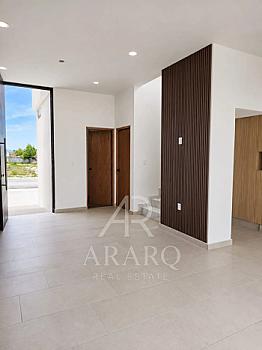 CASA EN VENTA EN VILLA DE ÁLVAREZ CON RÁPIDA CONEXIÓN A TERCER ANILLO PERIFÉRICO Y A MINUTOS DEL CENTRO