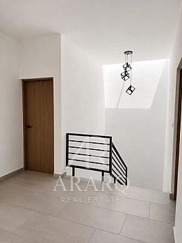 CASA EN VENTA EN VILLA DE ÁLVAREZ CON RÁPIDA CONEXIÓN A TERCER ANILLO PERIFÉRICO Y A MINUTOS DEL CENTRO