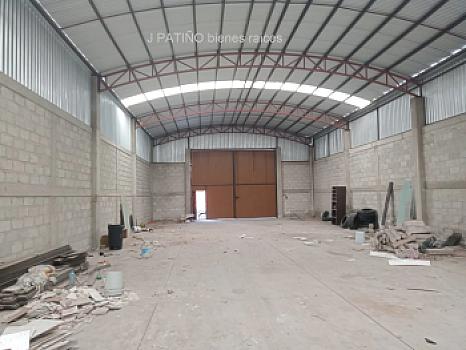 queretaro, bodega de 500 m2, altura 5 mts ( entran trayle´s.), renta   $ 25,000.00 , cerca del libramiento sur poniente