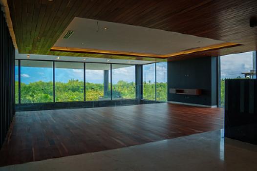 Venta Casa Ocean Front en Lagunas II Puerto Cancún
