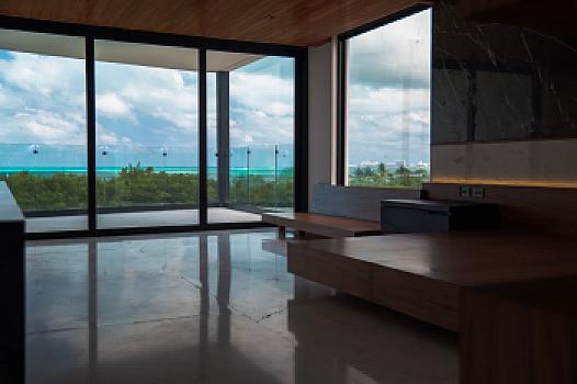 Venta Casa Ocean Front en Lagunas II Puerto Cancún