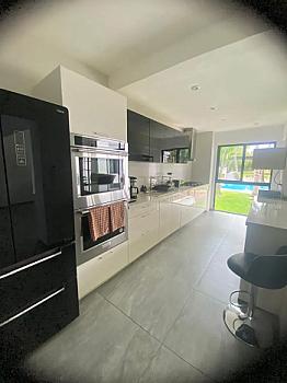 Casa de Lujo de 1 Nivel con Alberca en Lagos del Sol Cancún