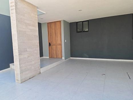 CASA MODERNA DE 4 HABITACIONES