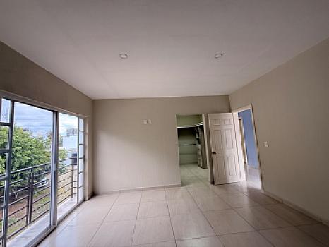 Casa en Venta en esquina en La Tijera