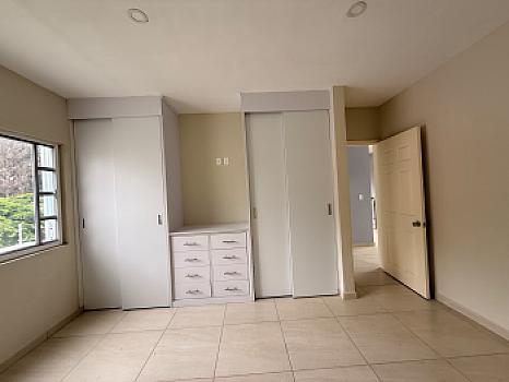 Casa en Venta en esquina en La Tijera