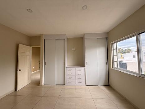 Casa en Venta en esquina en La Tijera
