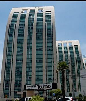 Venta de penthouse en residencial Toledo