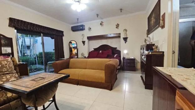 Casa en venta en esquina en Chichi Suárez, Mérida