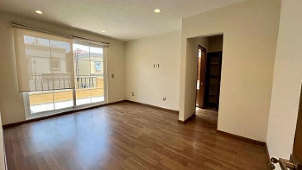 RESIDENCIA EN VENTA, EN LA ZONA MAS EXCLUSIVA DE METEPEC, EDO MEX