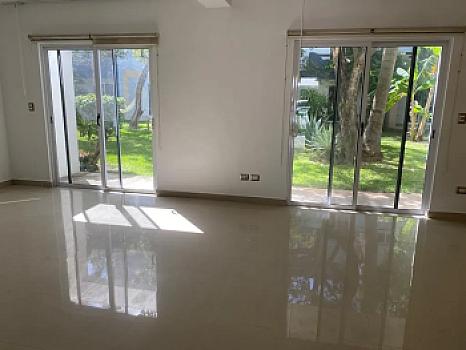 DEPARTAMENTO EN VENTA PLAYA DEL CARMEN , SELVAMAR .