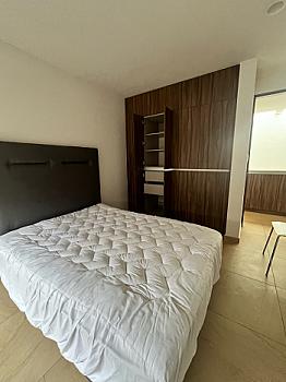 Duplex amoblado en renta en Altos Juriquilla con gran terraza