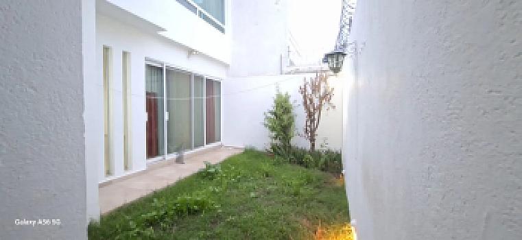 CASA FAMILIAR EN RENTA ZONA MILENIO III