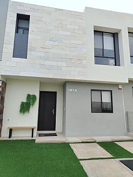 CASA EN PRE VENTA DE DOS RECAMARAS ZONA MIRADOR
